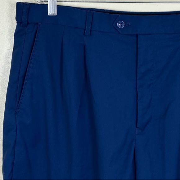BOCACCIO GOLF Men’s Pleated Front Deep Royal Blue Golf Shorts, Size 36 - Picture 2 of 13